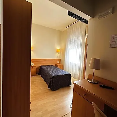 Ponte Molo Szálloda 3*